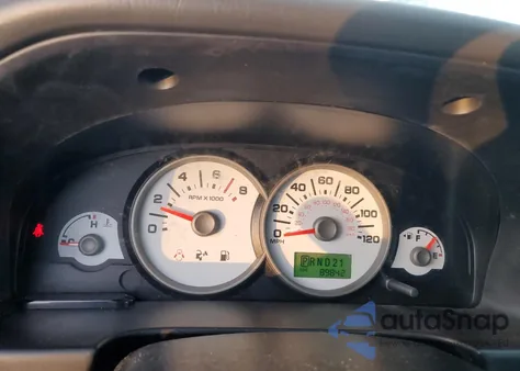 2005 Ford Escape Xls z USA, uszkodzony, nr VIN 1FMCU92Z95KD13833